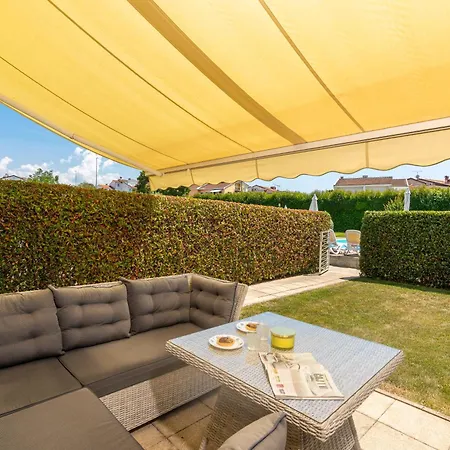 Maj Premium 11 * Porec